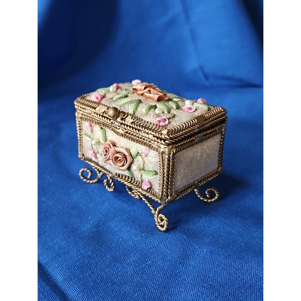 Hollywood Regency Trinket Box Footed‎ Twist Gold Ribbon Embroidery Shabby Chic